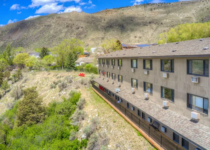 Ridgeline Hotel At Yellowstone, An Ascend Collection Hotel